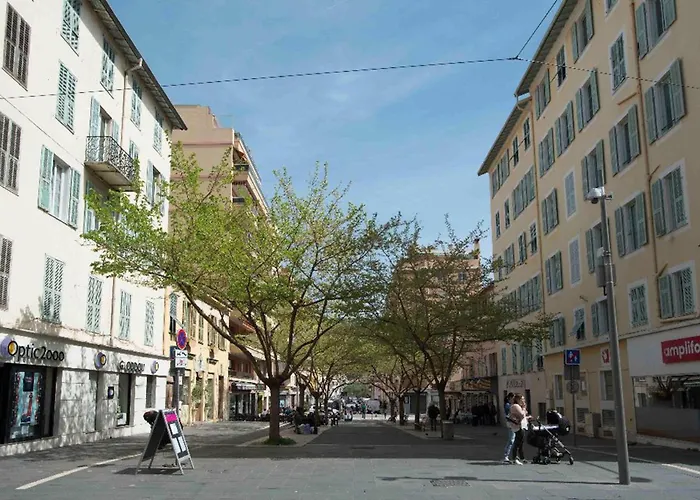 Republique Garibaldi *